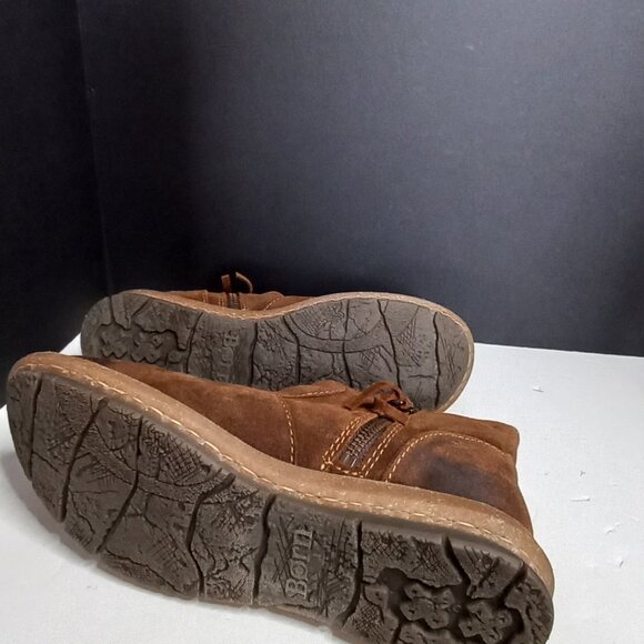 Born Sude Women's Comfort Boots Size 7.5 - Picture 6 of 10
